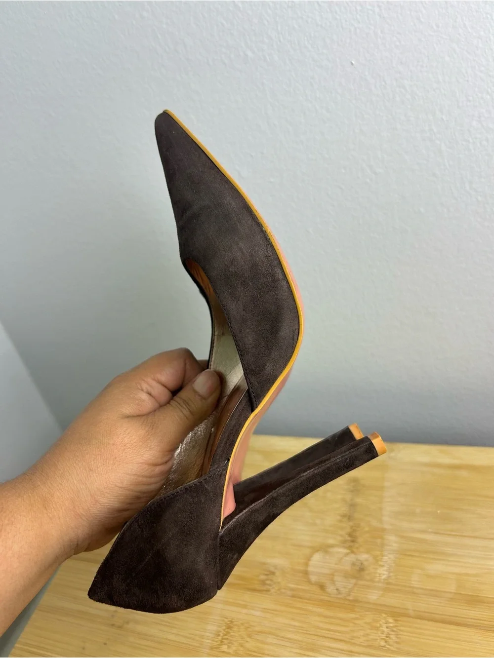 Colin Stuart Women’s Size 7.5B Brown Suede Pointed-Toe Pumps